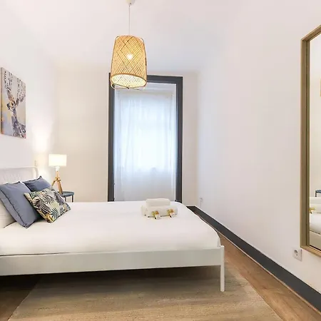 Apartment Typical By Homing *